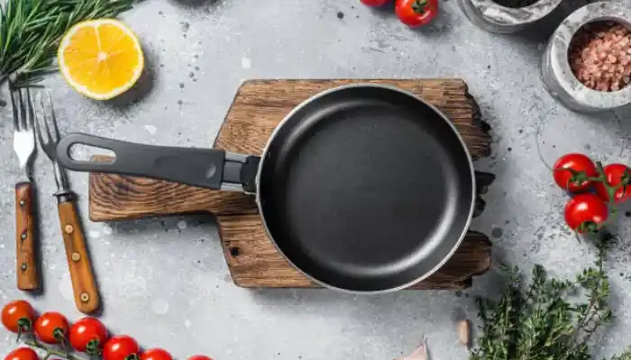 6 Benefits of Using a Frying Pan